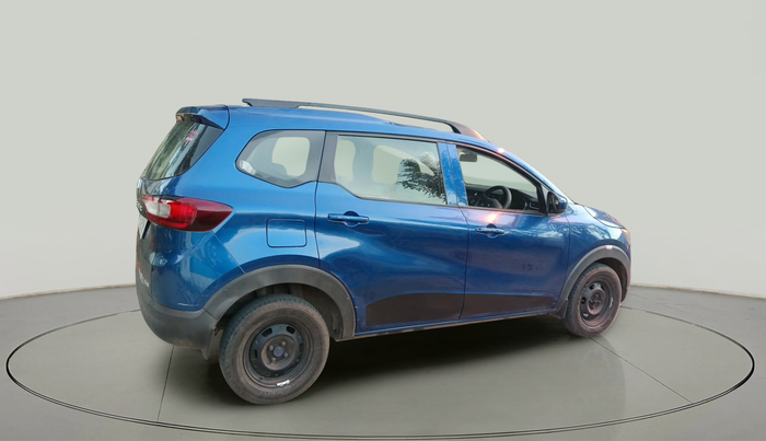 2020 Renault TRIBER RXL MT, Petrol, Manual, 73,450 km, exterior
