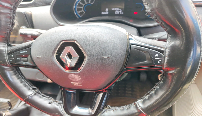 2023 Renault TRIBER RXT, Petrol, Manual, 46,996 km, interior
