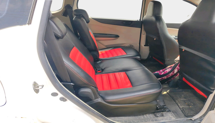 2023 Renault TRIBER RXT, Petrol, Manual, 46,996 km, interior