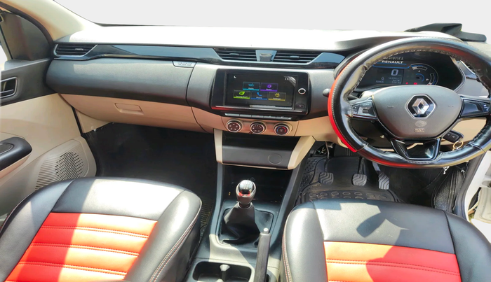 2023 Renault TRIBER RXT, Petrol, Manual, 46,996 km, interior