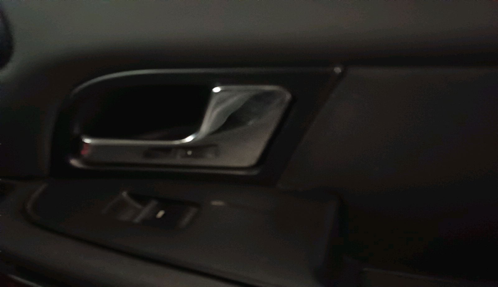 2019 Tata Hexa XM 4X2 7 STR, Diesel, Manual, 54,692 km, interior