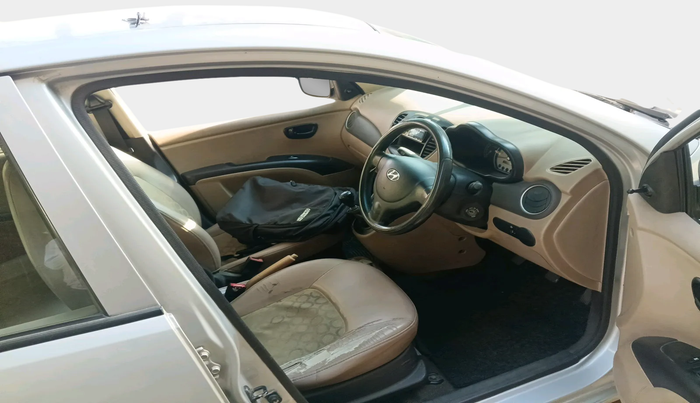 2009 Hyundai i10 MAGNA 1.2, Petrol, Manual, 1,05,943 km, interior