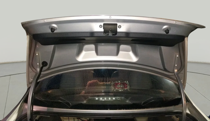 2011 Volkswagen Vento HIGHLINE PETROL AT, Petrol, Automatic, 1,04,743 km, exterior