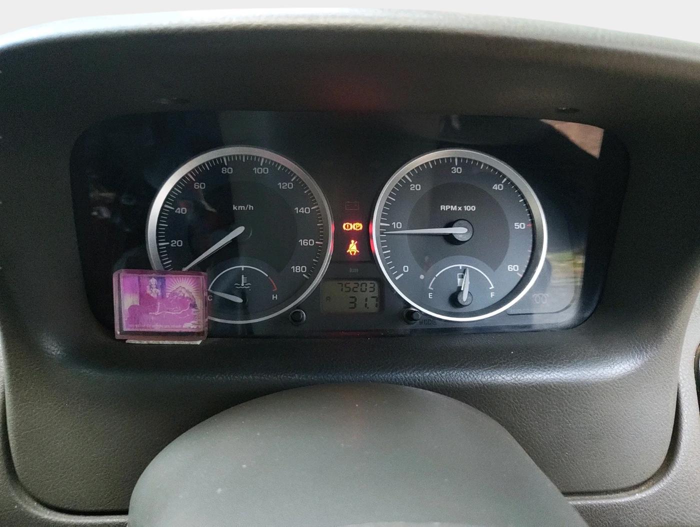 2010 Tata Indigo ECS LX TDI, Diesel, Manual, 75,203 km, interior