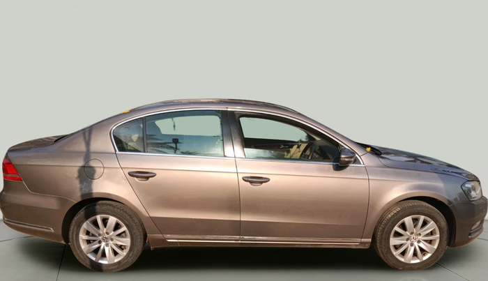 2011 Volkswagen Passat 2.0 PD DSG, Diesel, Automatic, 34,638 km, exterior