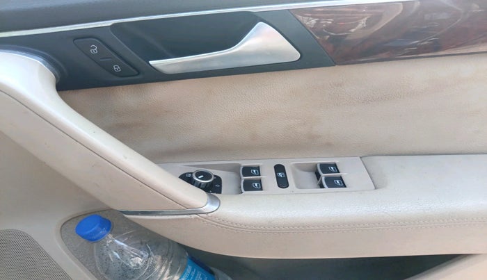 2011 Volkswagen Passat 2.0 PD DSG, Diesel, Automatic, 34,638 km, interior