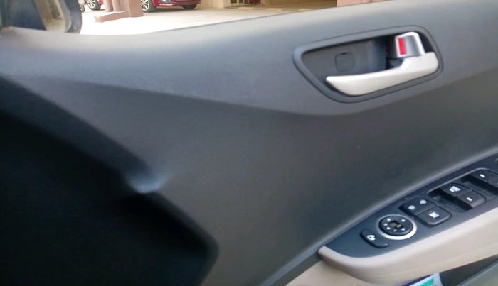 2014 Hyundai Grand i10 ASTA (O) 1.2 KAPPA VTVT, Petrol, Manual, 35,621 km, interior