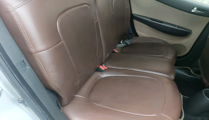 2012 Hyundai i20 SPORTZ 1.2, Petrol, Manual, 76,402 km, interior