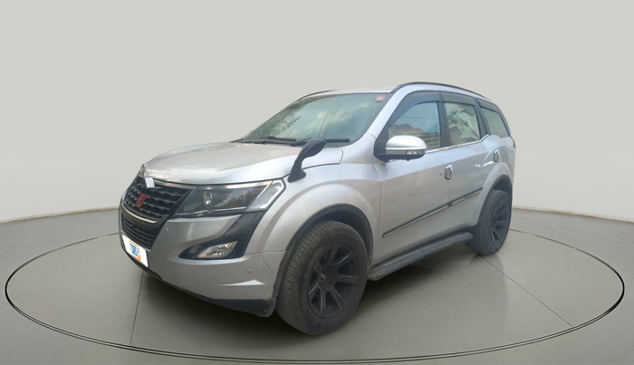2018 Mahindra XUV500 W5, Diesel, Manual, 1,48,460 km, exterior
