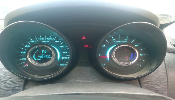 2018 Mahindra XUV500 W5, Diesel, Manual, 1,48,460 km, interior