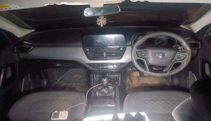2021 Tata Harrier XT PLUS 2.0L KRYOTEC DARK EDITON, Diesel, Manual, 73,264 km, interior
