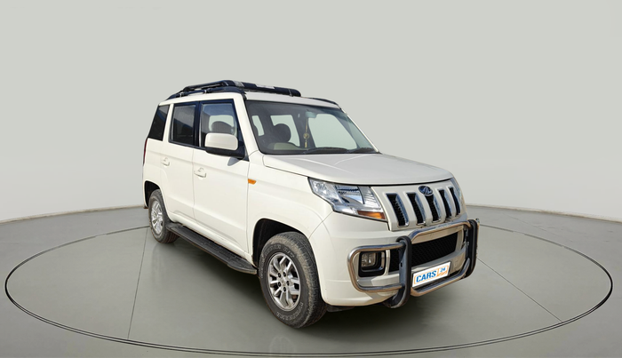 2016 Mahindra TUV300 T8, Diesel, Manual, 1,06,784 km, exterior