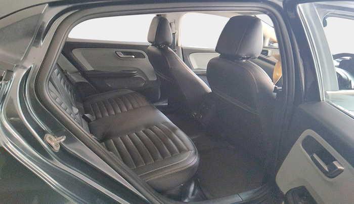2020 Tata ALTROZ XZ PETROL, Petrol, Manual, 89,238 km, interior