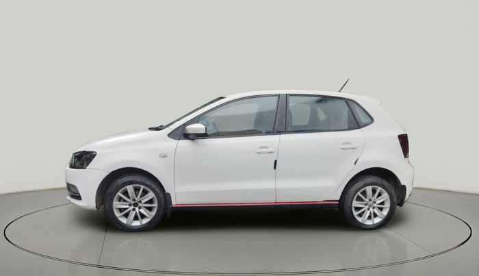 2014 Volkswagen Polo HIGHLINE1.5L, Diesel, Manual, 89,438 km, exterior