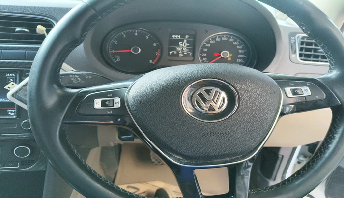 2018 Volkswagen Vento HIGHLINE PETROL AT, Petrol, Automatic, 79,469 km, interior