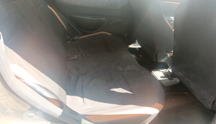 2017 Renault Kwid CLIMBER 1.0, Petrol, Manual, 33,742 km, interior