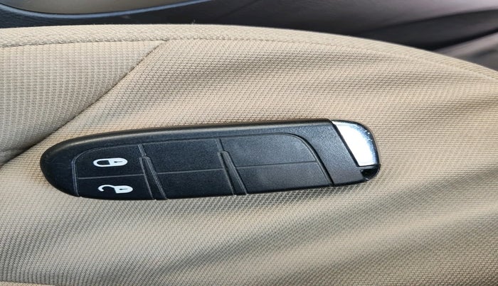 2019 Jeep Compass LONGITUDE (O) 1.4 PETROL AT, Petrol, Automatic, 42,854 km, interior