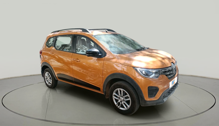 2023 Renault TRIBER RXT, Petrol, Manual, 16,264 km, exterior