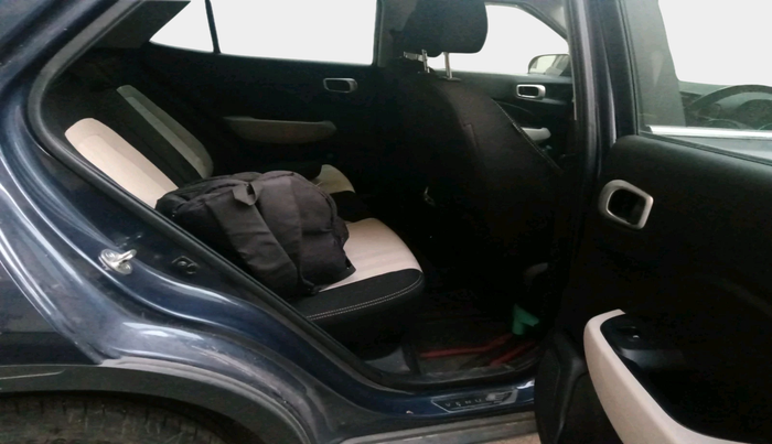 2023 Hyundai VENUE SX 1.2 PETROL, Petrol, Manual, 22,797 km, interior