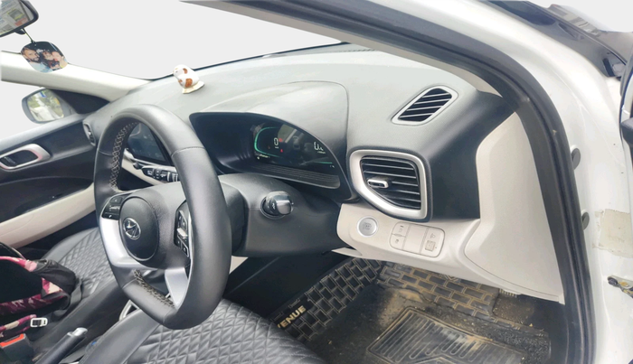 2023 Hyundai VENUE SX 1.5 CRDI, Diesel, Manual, 1,02,803 km, interior