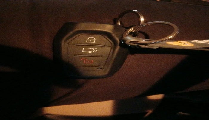 2015 Mahindra E2O T2, Electric, Automatic, 3,667 km, interior