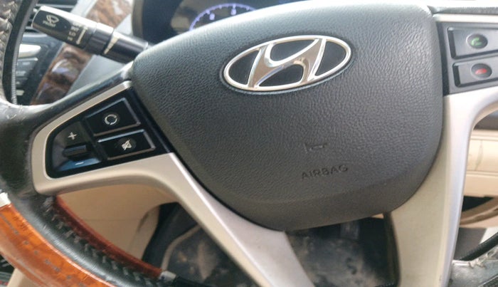2012 Hyundai Verna FLUIDIC 1.6 CRDI SX OPT, Diesel, Manual, 76,225 km, interior