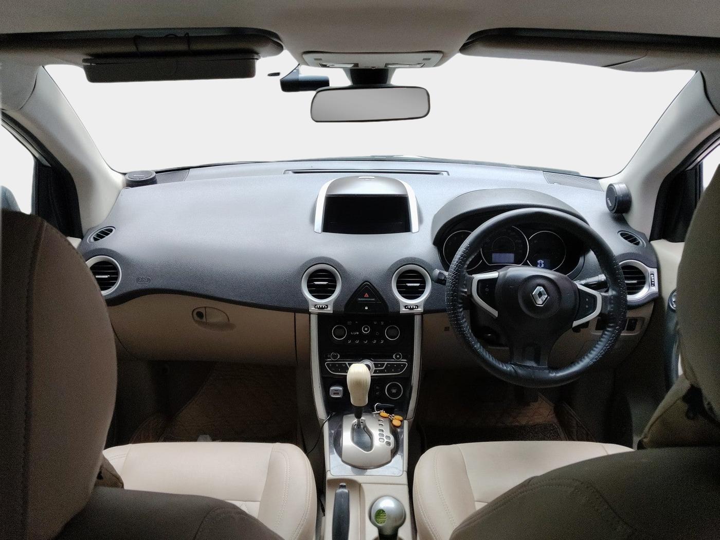 2012 Renault Koleos 4x4 AT, Diesel, Automatic, 1,24,063 km, interior