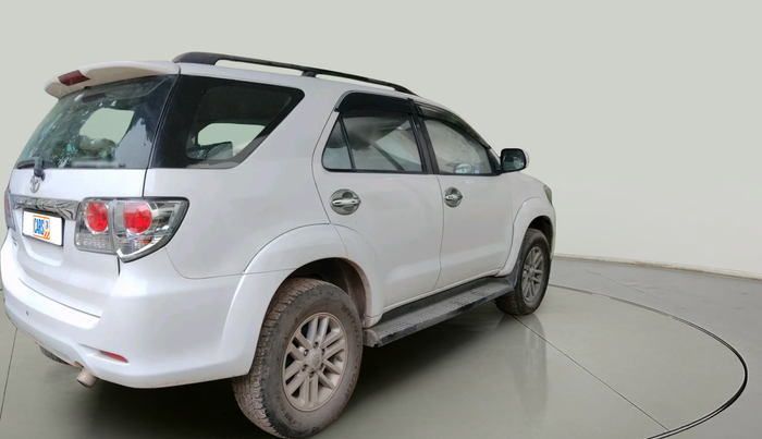 2012 Toyota Fortuner 3.0 4X2 AT, Diesel, Automatic, 1,55,203 km, exterior