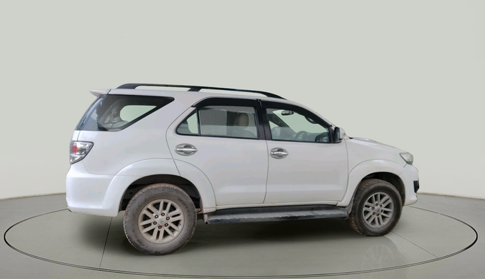 2012 Toyota Fortuner 3.0 4X2 AT, Diesel, Automatic, 1,55,203 km, exterior