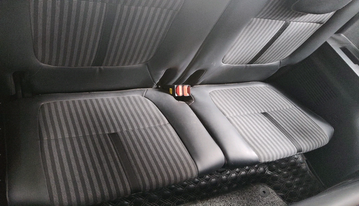 2023 KIA CARENS  PRESTIGE PLUS 1.5 TURBO PETROL IMT 7 STR , Petrol, Manual, 34,507 km, interior