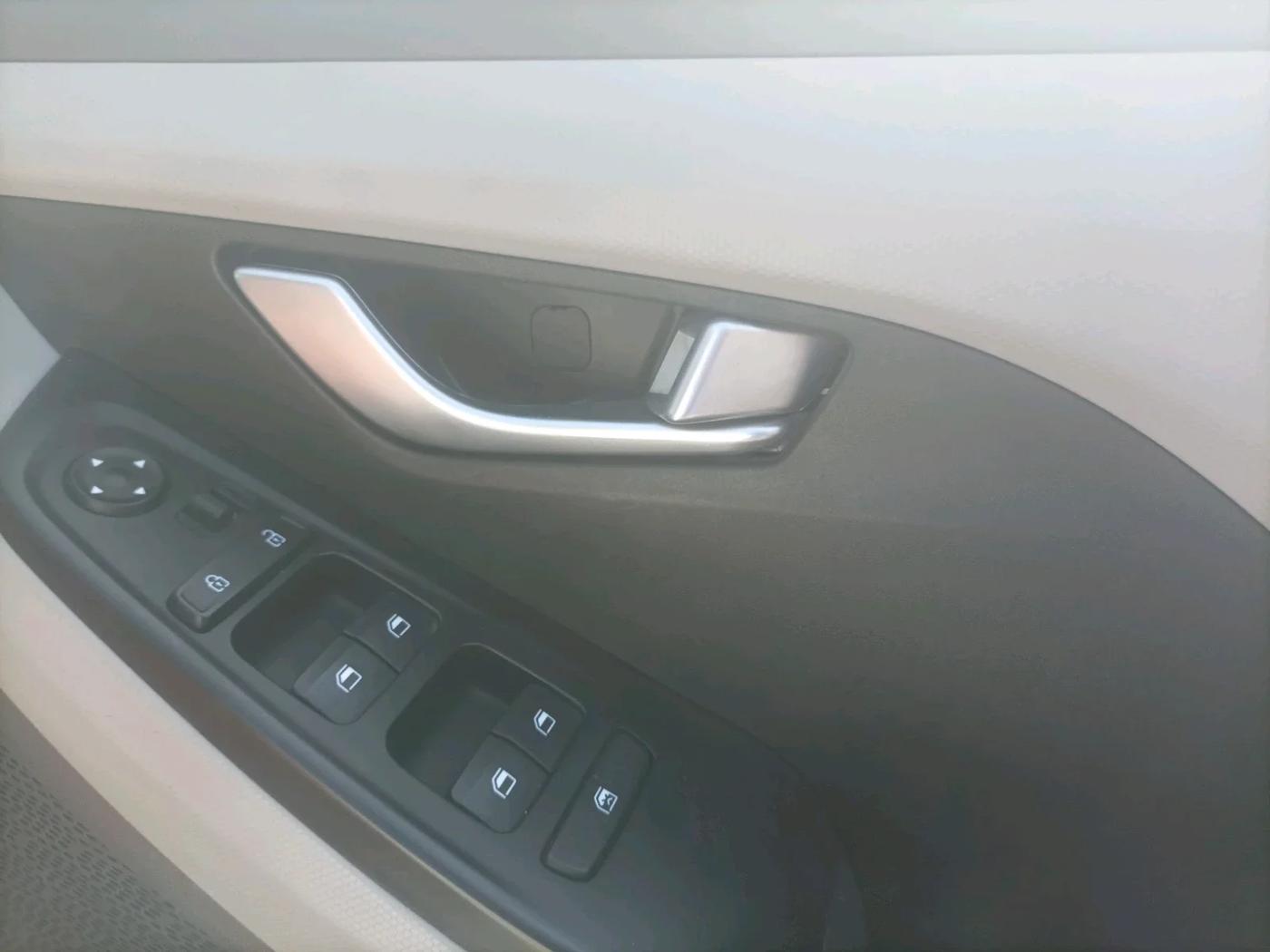2025 Hyundai Creta S 1.5 PETROL, Petrol, Manual, 30,835 km, interior