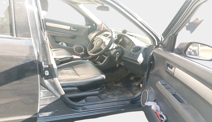 2011 Maruti Swift VXI, Petrol, Manual, 1,46,365 km, interior