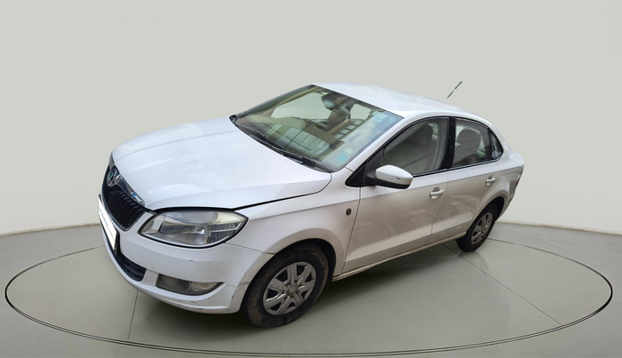 2012 Skoda Rapid AMBITION 1.6 TDI CR MT PLUS, Diesel, Manual, 1,52,999 km, exterior