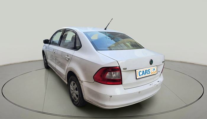 2012 Skoda Rapid AMBITION 1.6 TDI CR MT PLUS, Diesel, Manual, 1,52,999 km, exterior
