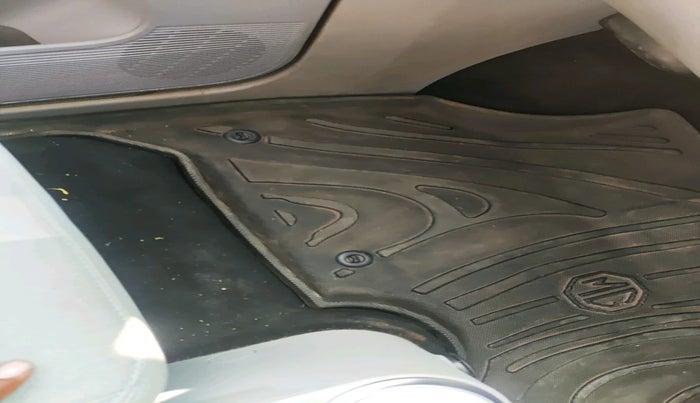 2023 MG COMET PLAY, Electric, Automatic, 40,144 km, interior