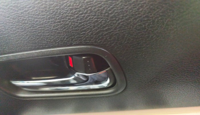 2024 Maruti IGNIS ALPHA 1.2, Petrol, Manual, 12,430 km, interior