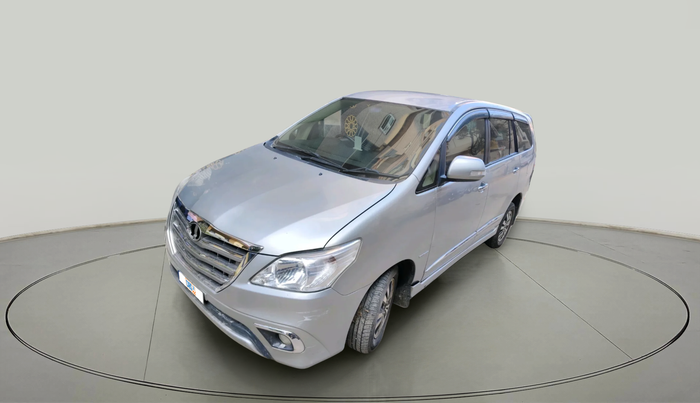 2015 Toyota Innova 2.5 ZX 7 STR, Diesel, Manual, 1,24,450 km, exterior