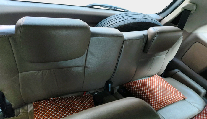 2015 Toyota Innova 2.5 ZX 7 STR, Diesel, Manual, 1,24,450 km, interior