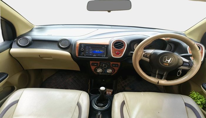 2014 Honda Mobilio 1.5L I-DTEC V, Diesel, Manual, 92,527 km, interior