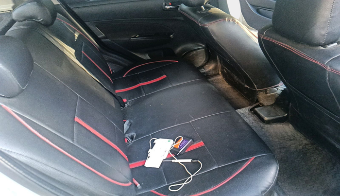2013 Maruti Swift VXI, Petrol, Manual, 70,384 km, interior