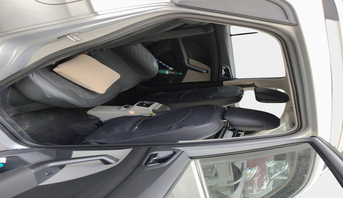 2022 Skoda KUSHAQ AMBITION 1.0L TSI MT, Petrol, Manual, 14,110 km, interior