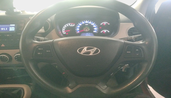 2014 Hyundai Xcent S 1.2, Petrol, Manual, 72,551 km, interior
