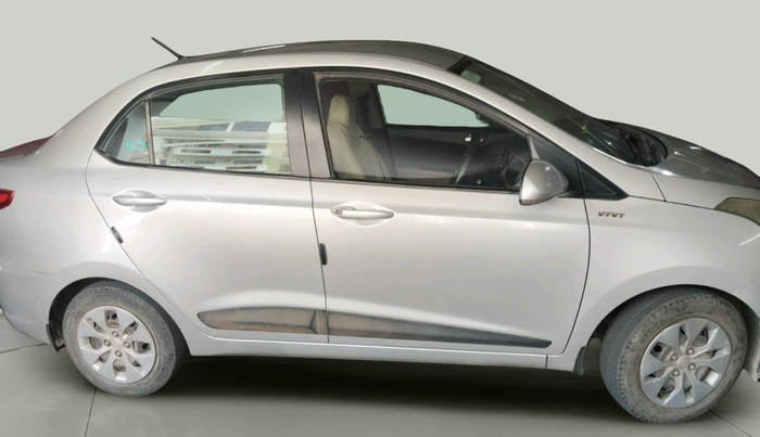 2015 Hyundai Xcent S 1.2, Petrol, Manual, 1,83,143 km, exterior