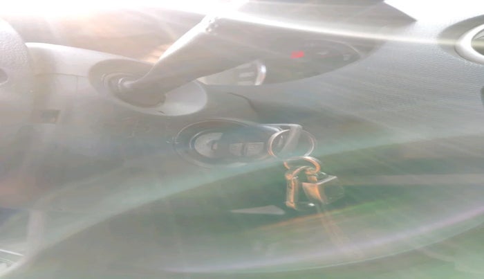 2011 Maruti Swift ZXI, Petrol, Manual, 88,005 km, interior