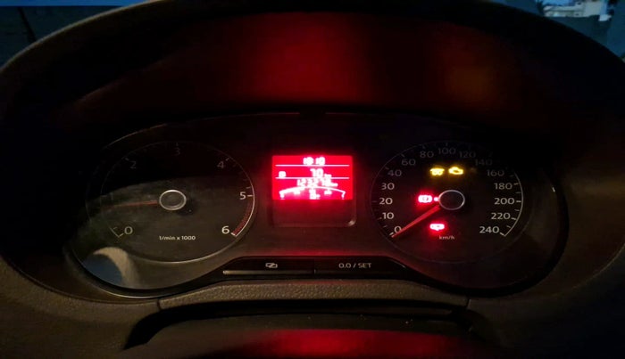 2011 Volkswagen Vento HIGHLINE DIESEL 1.6, Diesel, Manual, 1,23,278 km, interior