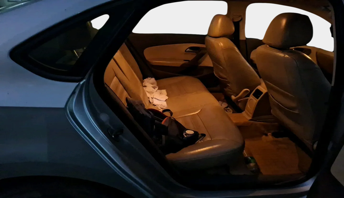 2011 Volkswagen Vento HIGHLINE DIESEL 1.6, Diesel, Manual, 1,23,278 km, interior