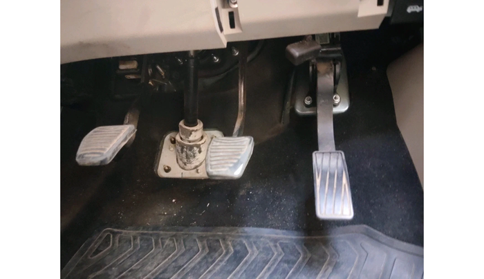 2018 Mahindra MARAZZO M6 7 STR, Diesel, Manual, 82,862 km, interior