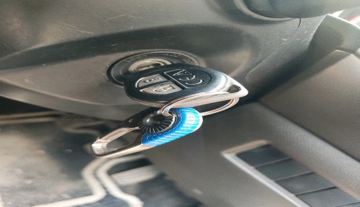 2020 Maruti Swift VXI, Petrol, Manual, 27,636 km, interior