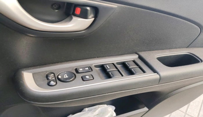 2016 Honda BR-V 1.5L I-VTEC V CVT, Petrol, Automatic, 40,582 km, interior