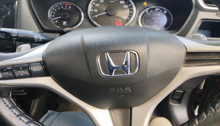 2016 Honda BR-V 1.5L I-VTEC V CVT, Petrol, Automatic, 40,582 km, interior